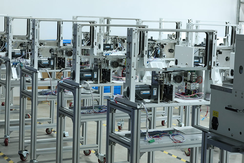 機器生產(chǎn)車間