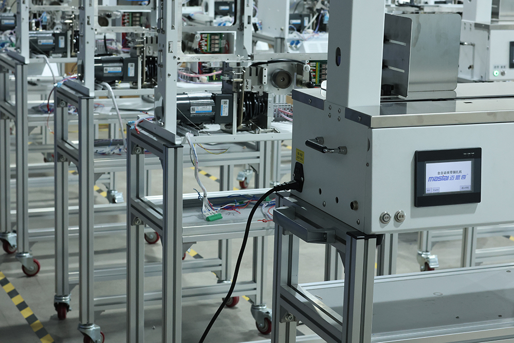 機器生產(chǎn)車間